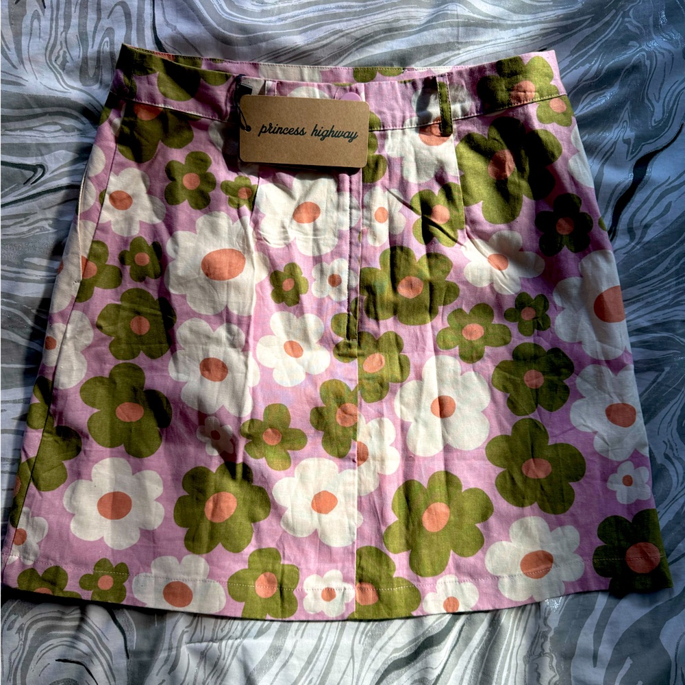 NWT Princess Highway Skirt